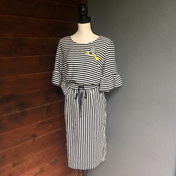 Lonyuash Dresses & Skirts - Lonyuash stripe dress w/ beaded bird embellishment